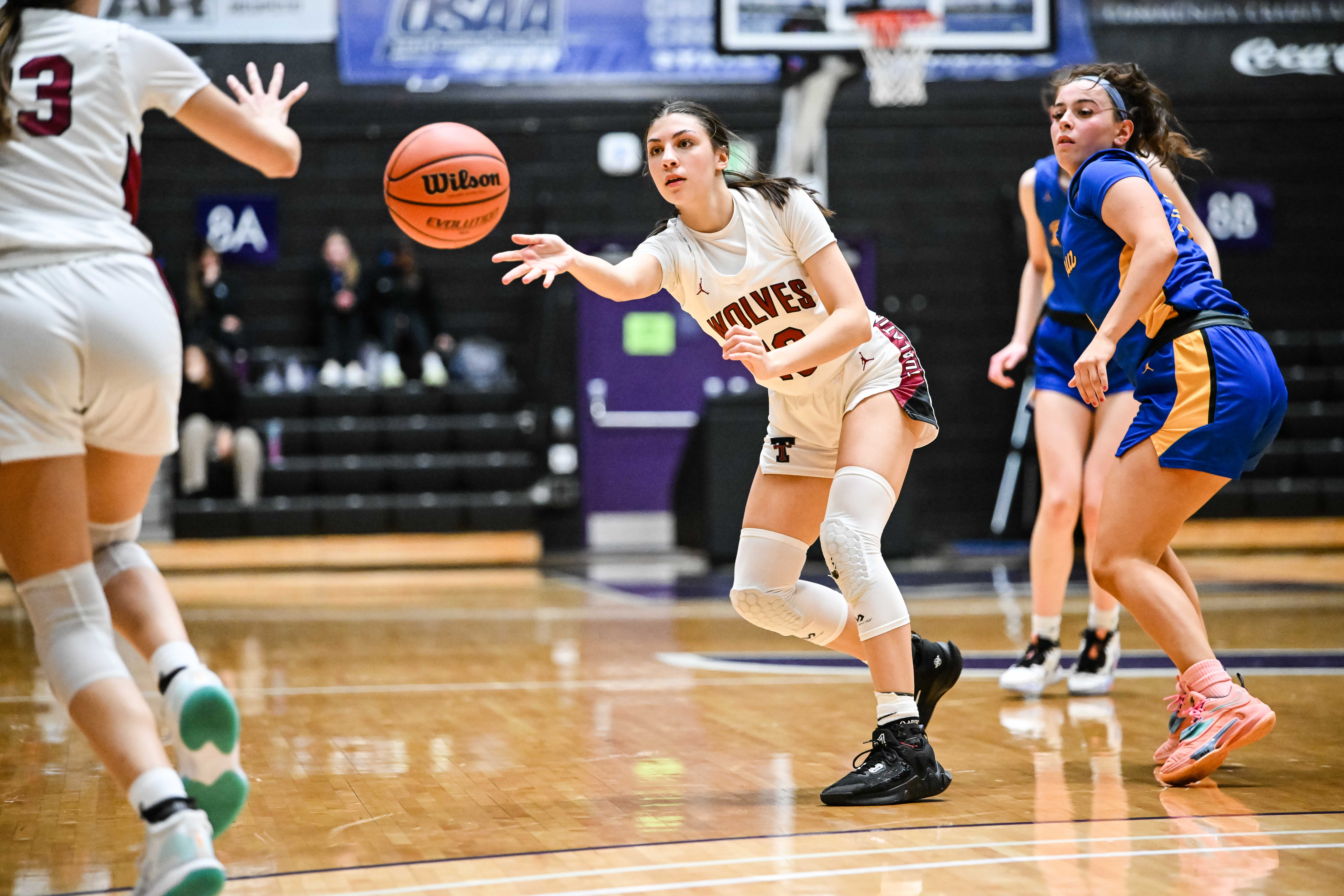 Barlow Tualatin 6A Oregon girls basketball quarterfinal Naji Saker -72
